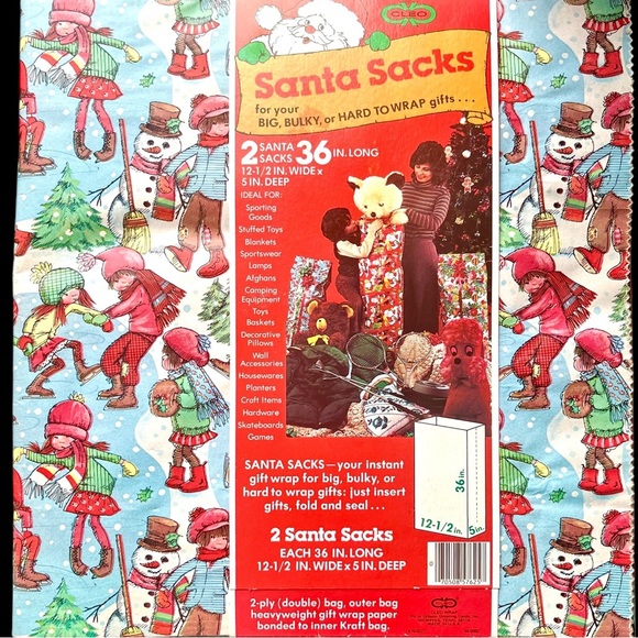 Vintage Christmas Wrapping Paper 70s 80s XMAS Gift Wrap Bags Santa Sacks - Picture 3 of 10